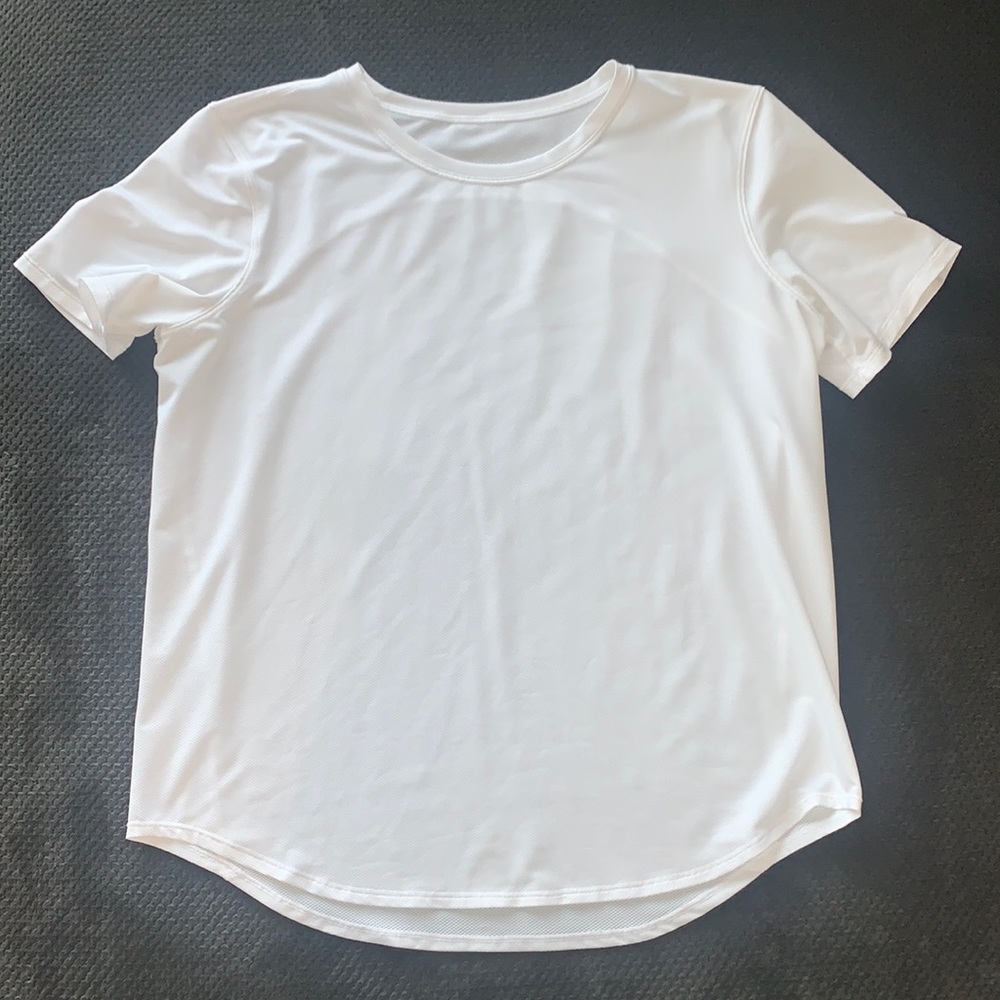 Lululemon, White, High-Neck Running and Training T-Shirt. Size 8.